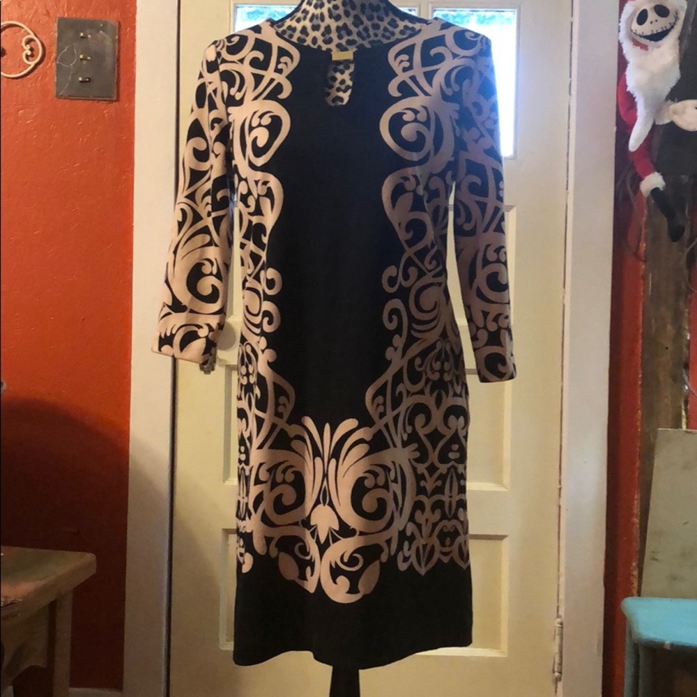 BlAck and cream dress